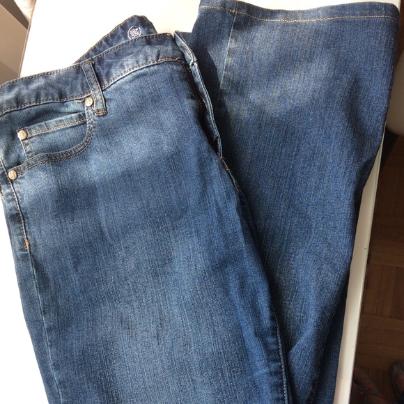 Nevada Boot cut Blue jeans - Picture 1 of 4